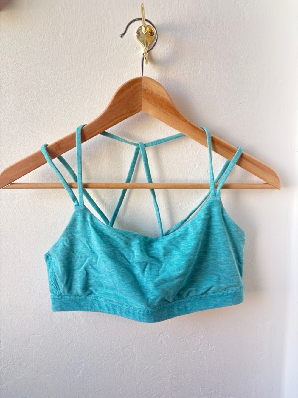 GAPFit Aqua Strappy Low Impact Sports Bralette